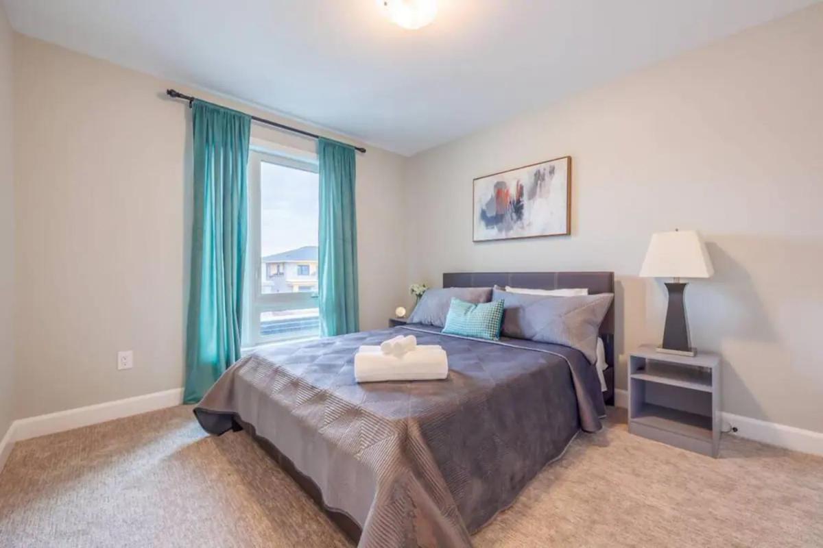 Appartement Modern 3Bdr 3 Bath, Garage, Backyard, Theater à Niagara Falls Extérieur photo