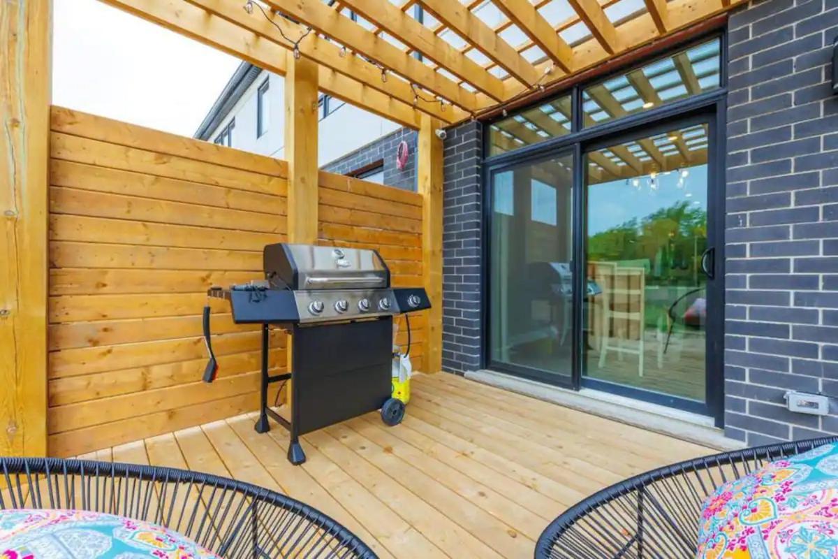 Appartement Modern 3Bdr 3 Bath, Garage, Backyard, Theater à Niagara Falls Extérieur photo